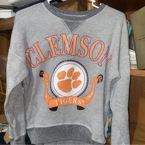 Clemson Tigers Women’s Spirit Shirt Crewneck Sweatshirt XS Spirit Jersey